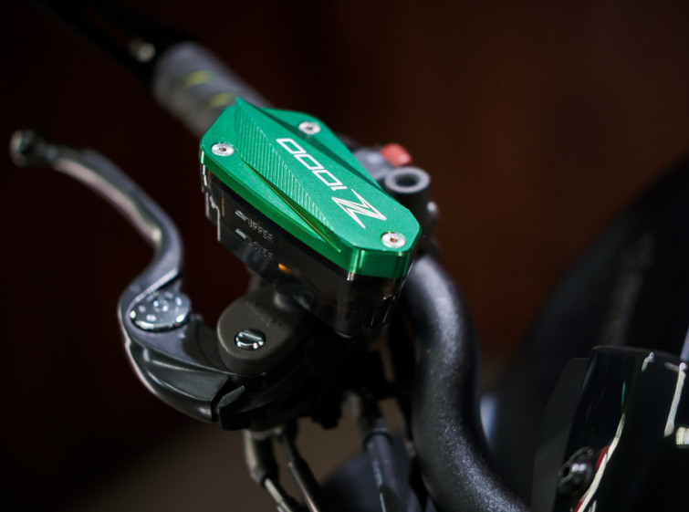 Мотоцикл Kawasaki Ninja Z1000 ABS Traction Состояние нового с пробегом 10909 км