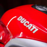 Ducati Diavel ABS Traction Quickshifter з пробігом 9604 км
