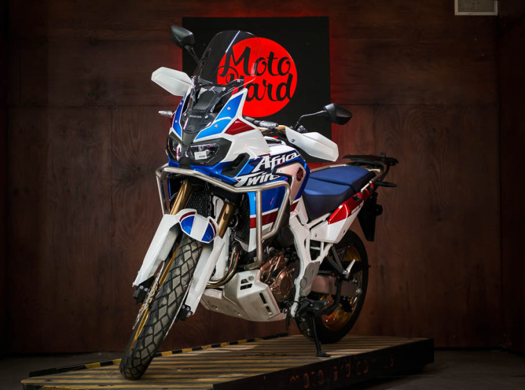 Мотоцикл Honda Africa Twin Adventure ABS Traction Автомат с пробегом 6104 км