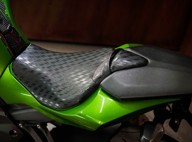 Мотоцикл Kawasaki Z1000 ABS Traction с пробегом 17795 км