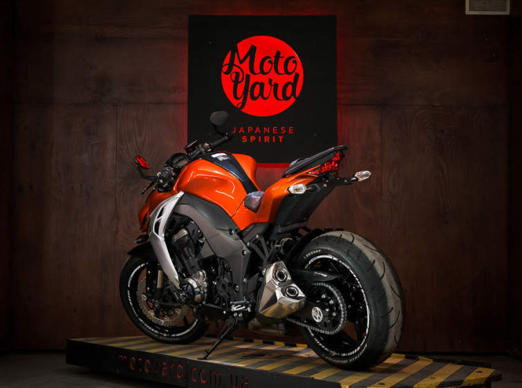 Мотоцикл Kawasaki Z1000 с пробегом 10092 км