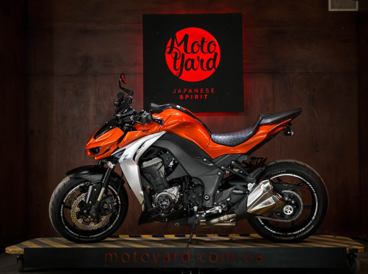 Мотоцикл Kawasaki Z1000 с пробегом 10092 км