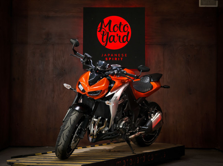 Мотоцикл Kawasaki Z1000 с пробегом 10092 км