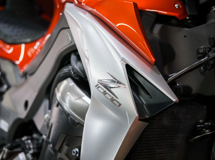 Мотоцикл Kawasaki Z1000 с пробегом 10092 км