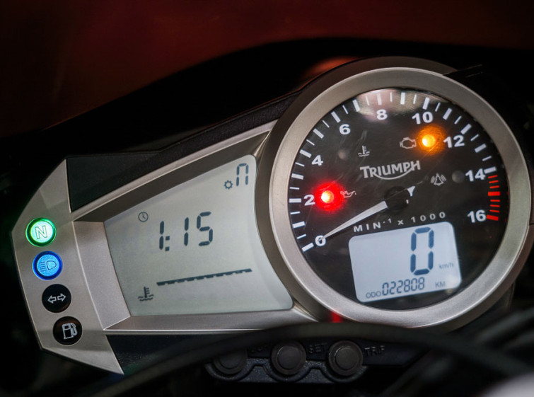 Мотоцикл Triumph 675 Triple Daytona з пробігом 22808 км