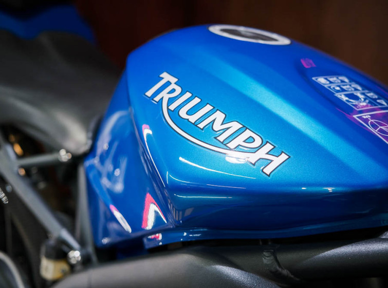 Мотоцикл Triumph 675 Triple Daytona з пробігом 22808 км