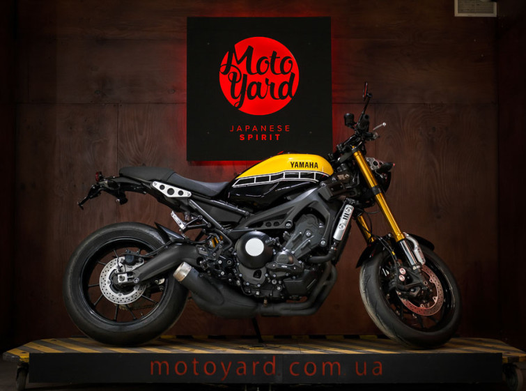 Мотоцикл Yamaha XSR900 ABS Traction Состояние нового Юбилейная версия с пробегом 34739 км