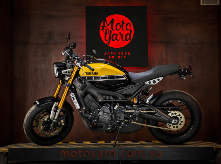 Мотоцикл Yamaha XSR900 ABS Traction Состояние нового Юбилейная версия с пробегом 34739 км