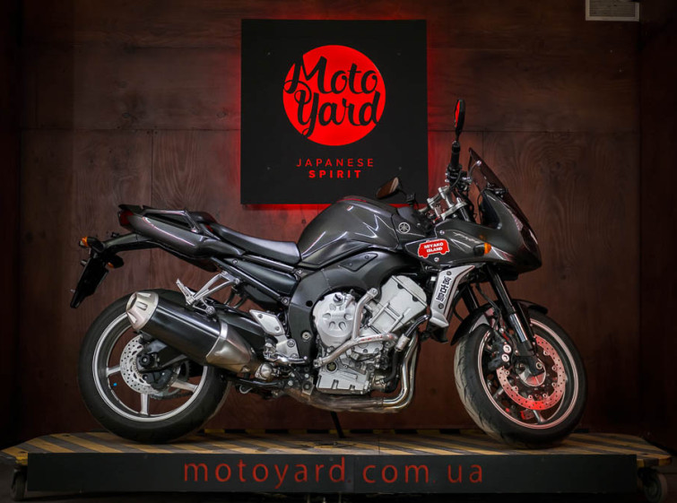 Мотоцикл Yamaha FZ1S ABS Полносильная версия с пробегом 12095 км