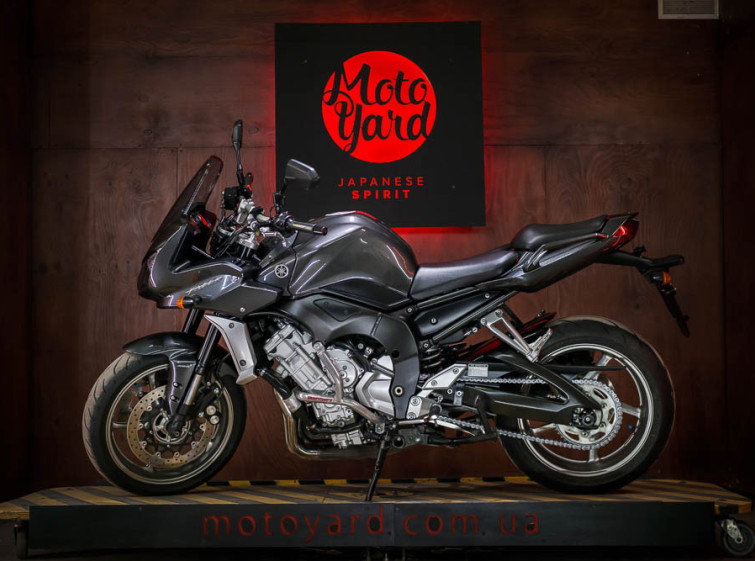 Мотоцикл Yamaha FZ1S ABS Полносильная версия с пробегом 12095 км