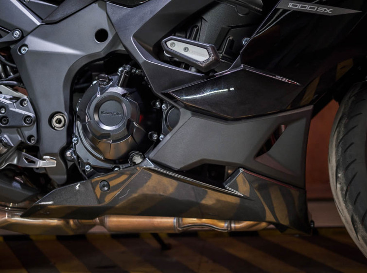 Мотоцикл Kawasaki Ninja Z1000SX ABS Traction Quickshifter з пробігом 2943 км