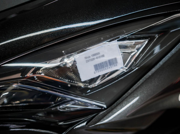 Мотоцикл Kawasaki Ninja Z1000SX ABS Traction Quickshifter з пробігом 2943 км