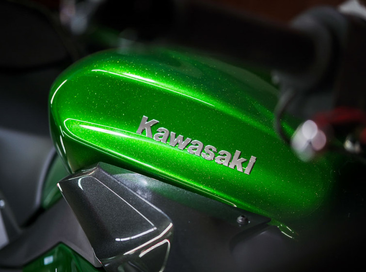 Мотоцикл Kawasaki Ninja Z1000SX ABS Traction Quickshifter з пробігом 21165 км