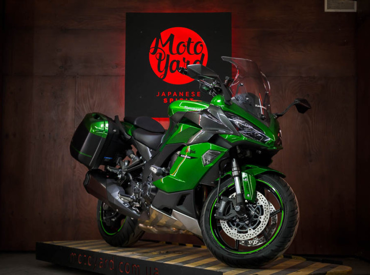 Мотоцикл Kawasaki Ninja Z1000SX ABS Traction Quickshifter з пробігом 21165 км