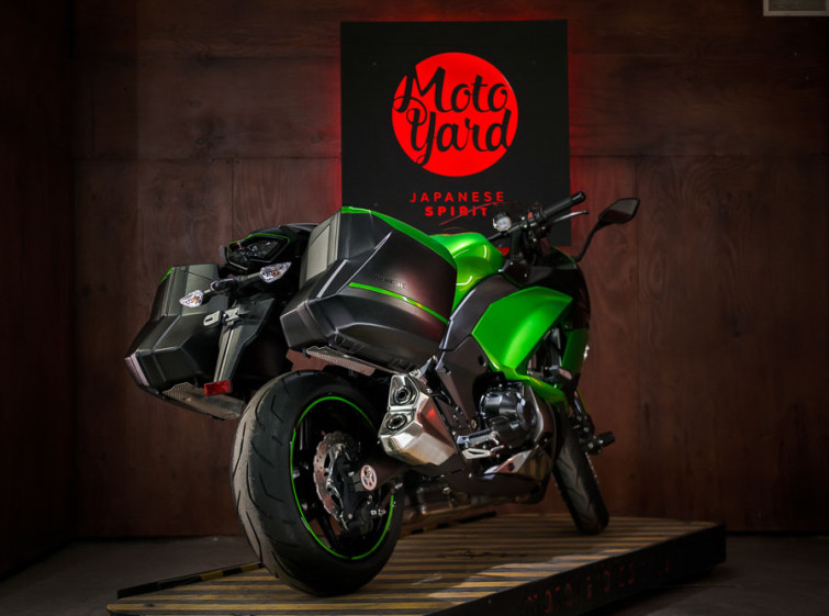 Мотоцикл Kawasaki Ninja Z1000 ABS Traction с пробегом 3330 км