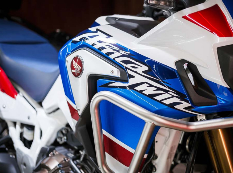 Мотоцикл Honda Africa Twin ABS Traction DCT Adventure юбилейная с пробегом 20657 км