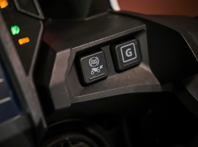 Мотоцикл Honda Africa Twin ABS Traction DCT Adventure юбилейная с пробегом 20657 км