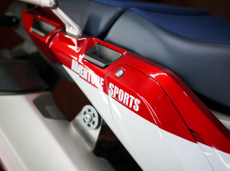 Мотоцикл Honda Africa Twin ABS Traction DCT с пробегом 17424 км