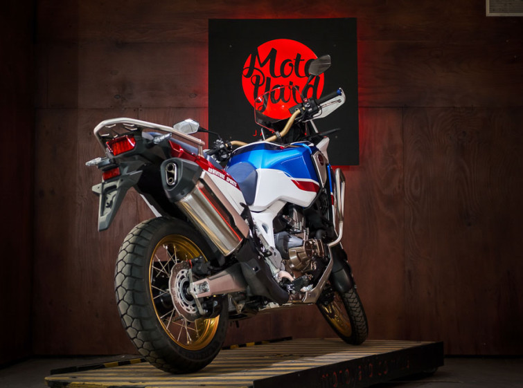 Мотоцикл Honda Africa Twin ABS Traction DCT с пробегом 17424 км