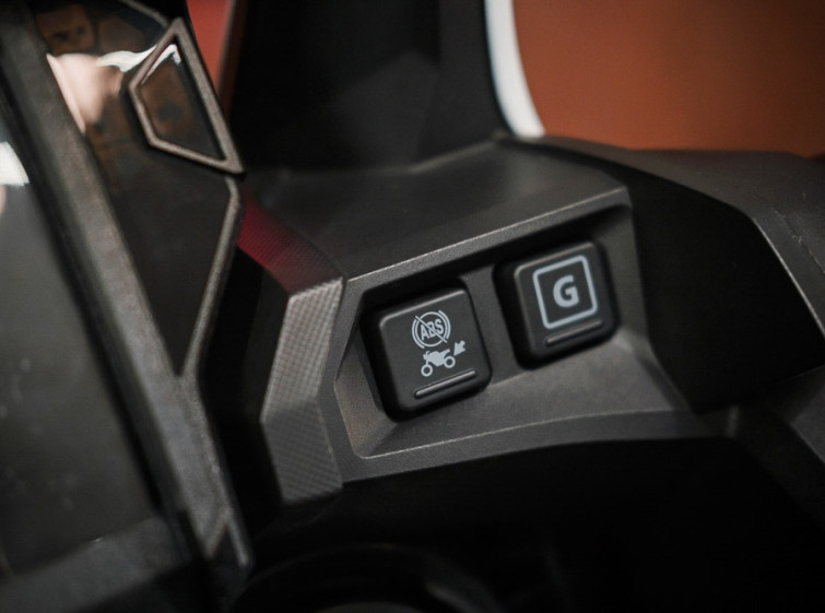 Мотоцикл Honda Africa Twin ABS Traction DCT с пробегом 17424 км