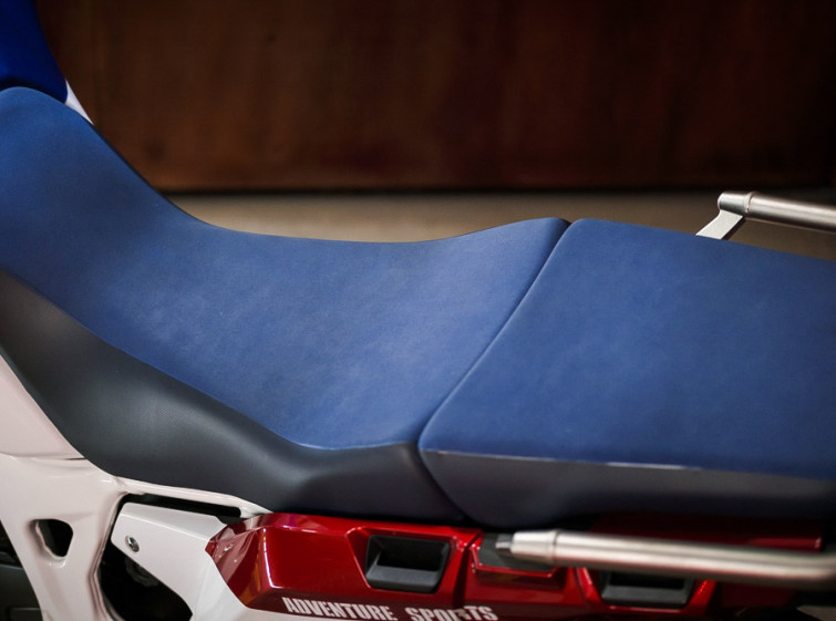 Мотоцикл Honda Africa Twin ABS Traction DCT с пробегом 17424 км