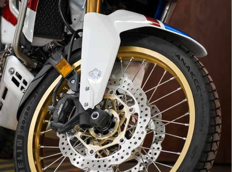 Мотоцикл Honda Africa Twin ABS Traction DCT с пробегом 17424 км