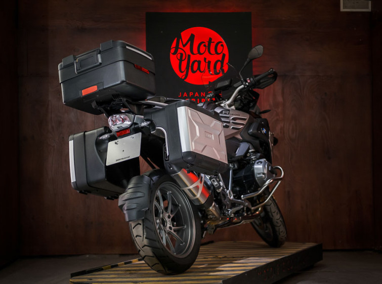 Мотоцикл BMW R1200GS ABS Traction Quickshifter Максимальная комплектация с пробегом 13639 км