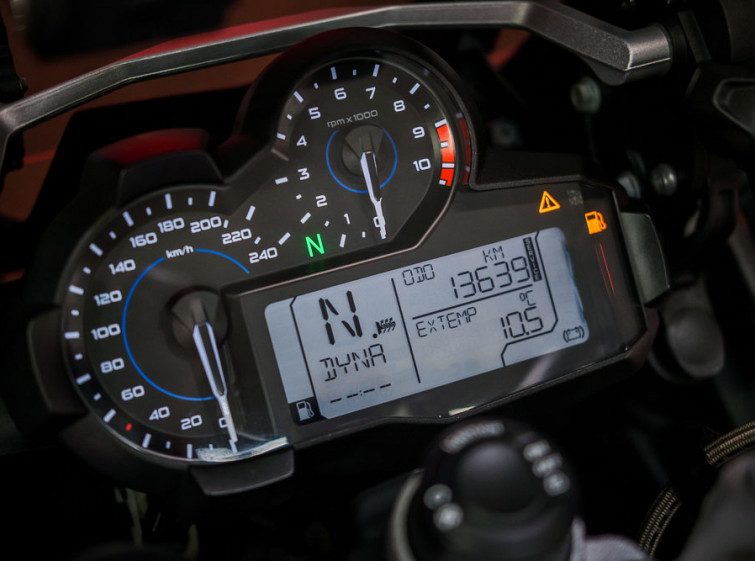 Мотоцикл BMW R1200GS ABS Traction Quickshifter Максимальная комплектация с пробегом 13639 км