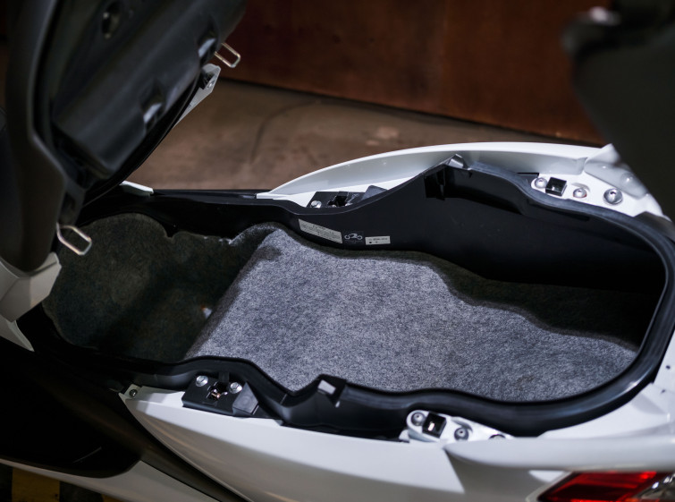 Макси скутер Yamaha Majesty 250 с пробегом 16531 км