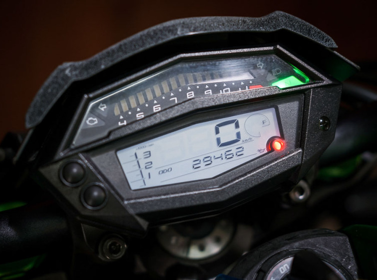 Мотоцикл Kawasaki Z1000 з пробігом 29462 км