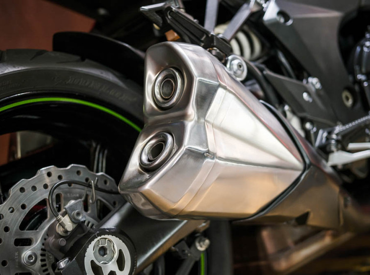Мотоцикл Kawasaki Z1000 з пробігом 29462 км