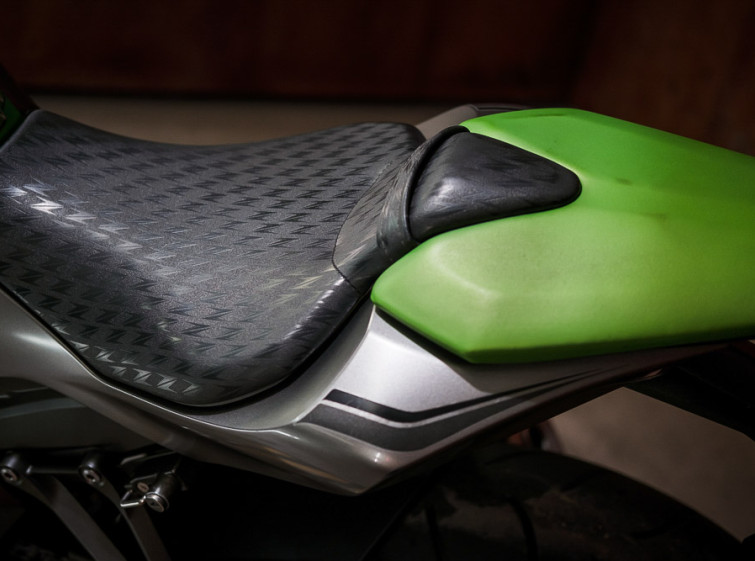 Мотоцикл Kawasaki Z1000 з пробігом 29462 км