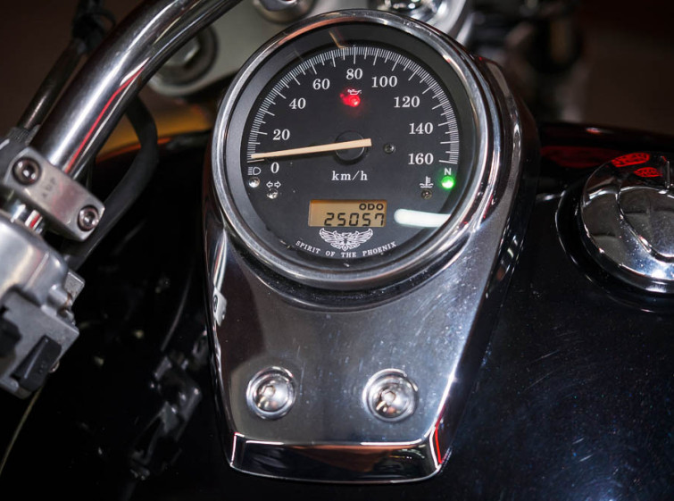 Мотоцикл Honda Shadow Slasher 400 с пробегом 25057 км
