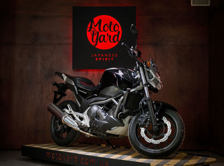 Мотоцикл Honda NC 700S DCT з пробігом 10861 км