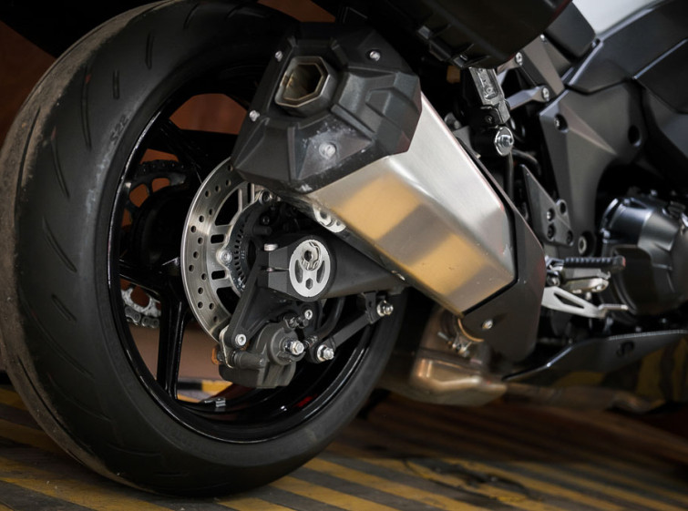 Мотоцикл Kawasaki Ninja 1000SX ABS Traction Состояние нового с пробегом 6881 км