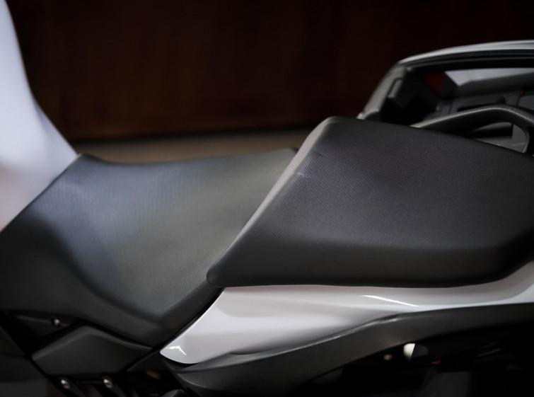 Мотоцикл Kawasaki Ninja 1000SX ABS Traction Состояние нового с пробегом 6881 км