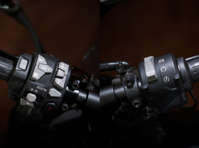 Мотоцикл Kawasaki Ninja 1000SX ABS Traction Состояние нового с пробегом 11067 км