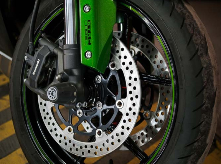 Мотоцикл Kawasaki Ninja 1000SX ABS Traction Состояние нового с пробегом 11067 км