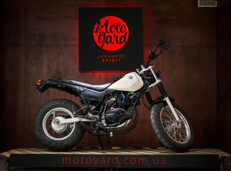 Мотоцикл Yamaha TW225E с пробегом 16765 км