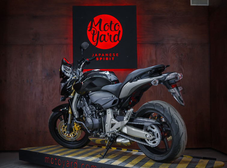 Мотоцикл Honda CB600 Hornet с пробегом 15223 км
