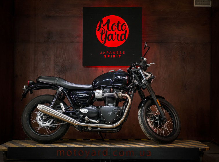 Мотоцикл Triumph Street Twin ABS Traction Инжектор Состояние нового с пробегом 3572 км