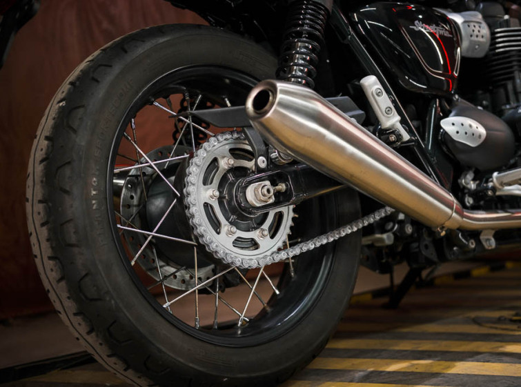 Мотоцикл Triumph Street Twin ABS Traction Инжектор Состояние нового с пробегом 3572 км