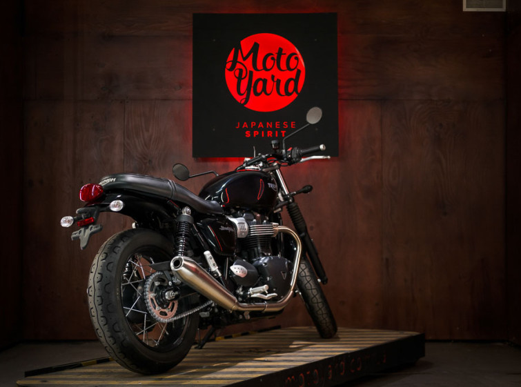 Мотоцикл Triumph Street Twin ABS Traction Инжектор Состояние нового с пробегом 3572 км