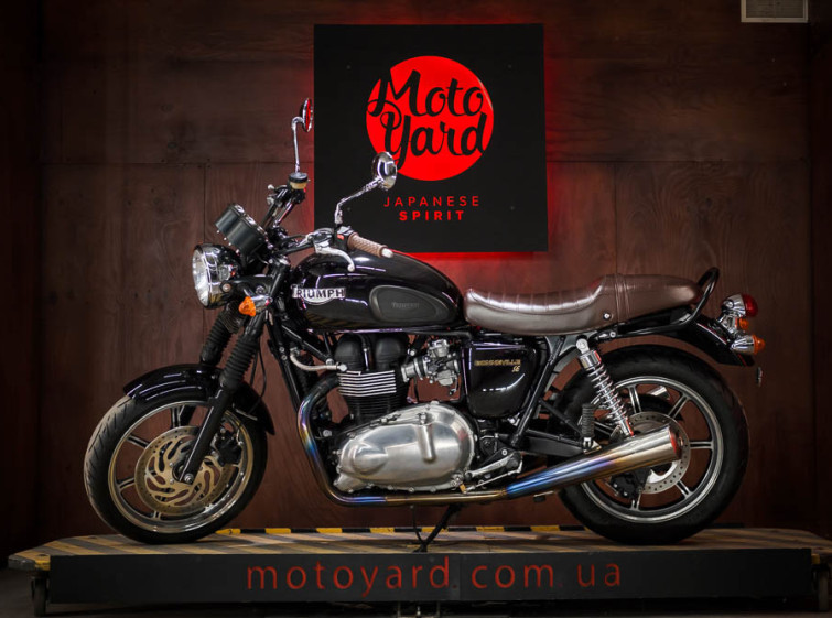 Мотоцикл Triumph Bonneville SE з пробігом 14565 км
