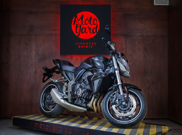 Мотоцикл Honda CB1000R ABS с пробегом 12974 км