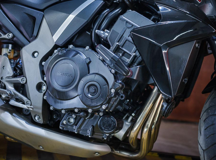 Мотоцикл Honda CB1000R ABS с пробегом 12974 км