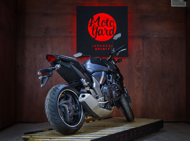 Мотоцикл Honda CB1000R ABS с пробегом 12974 км