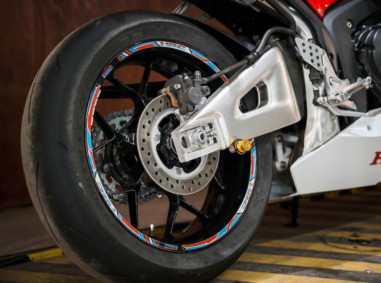 Мотоцикл Honda CBR600RR HRC Состояние нового с пробегом 7481 км