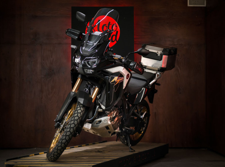 Мотоцикл Honda Africa Twin CRF1100L Traction ABS Автомат Максимальная комплектация с пробегом 2223 км