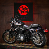 Мотоцикл Harley-Davidson 883R Состояние нового с пробегом 26684 км